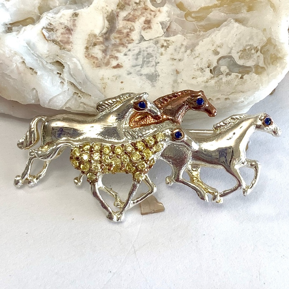 Wild Horses Topaz Sterling Silver & Rose Gold Broach